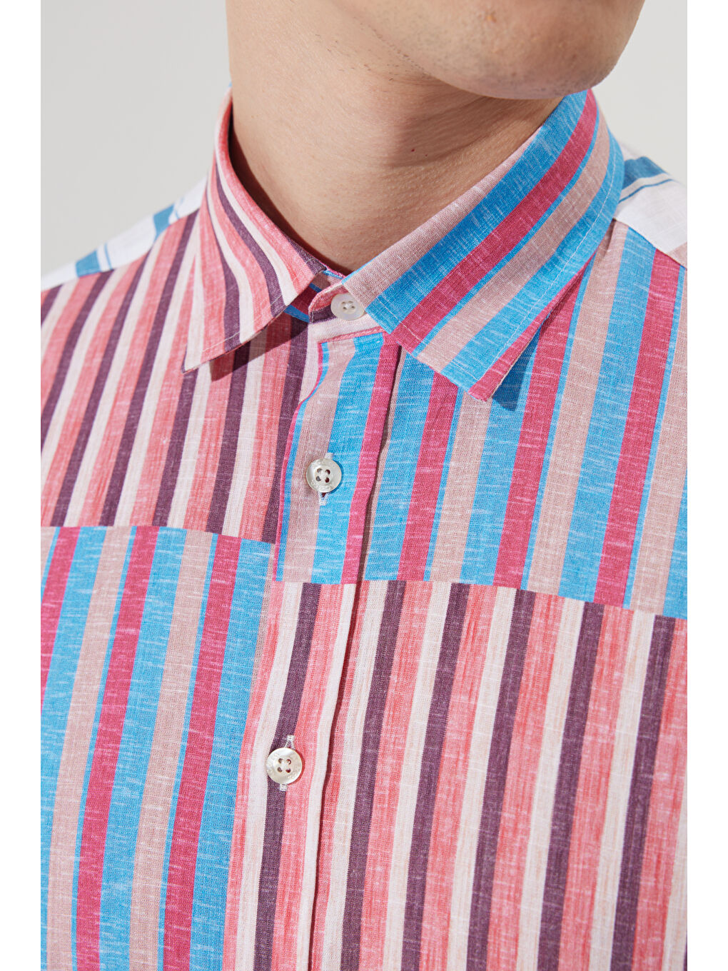 Beyaz Erkek BEYAZ RENKLI Oversize Bol Kesim Gizli Düğme Yaka %100 Pamuk Baskılı Gömlek-2