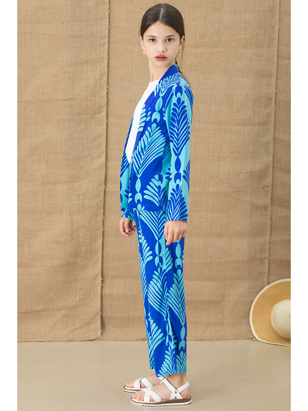 Mavi Yaprak Desenli Kimonolu Geniş Paça Panotolonlu Kız Çocuk 3lü Takım 20763-4