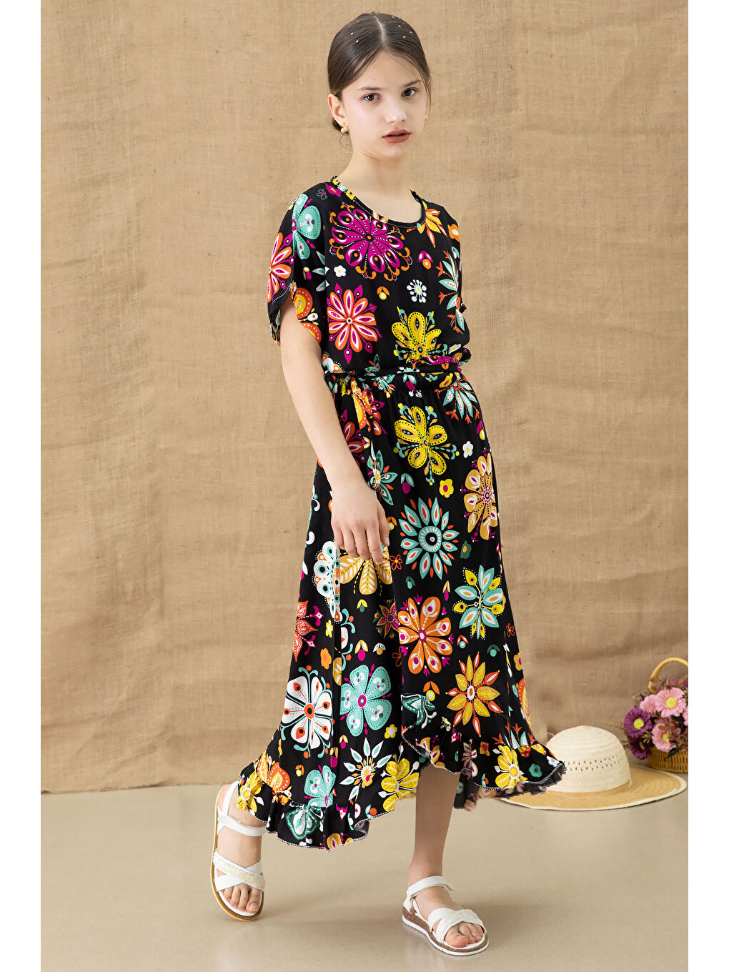 Siyah Çiçek Desenli Kısa Kol Kız Çocuk Kuşaklı Elbise 20768-2