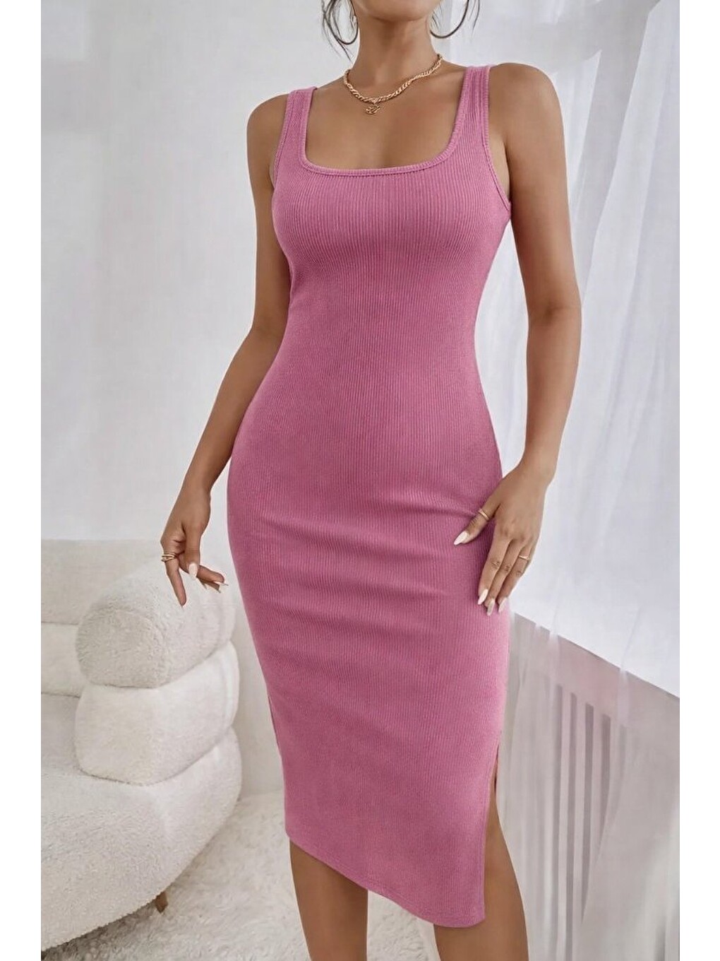 Pembe Kadın Askılı Kare Yaka Yandan Yırtmaçlı Midi Kaşkorse Elbise-2