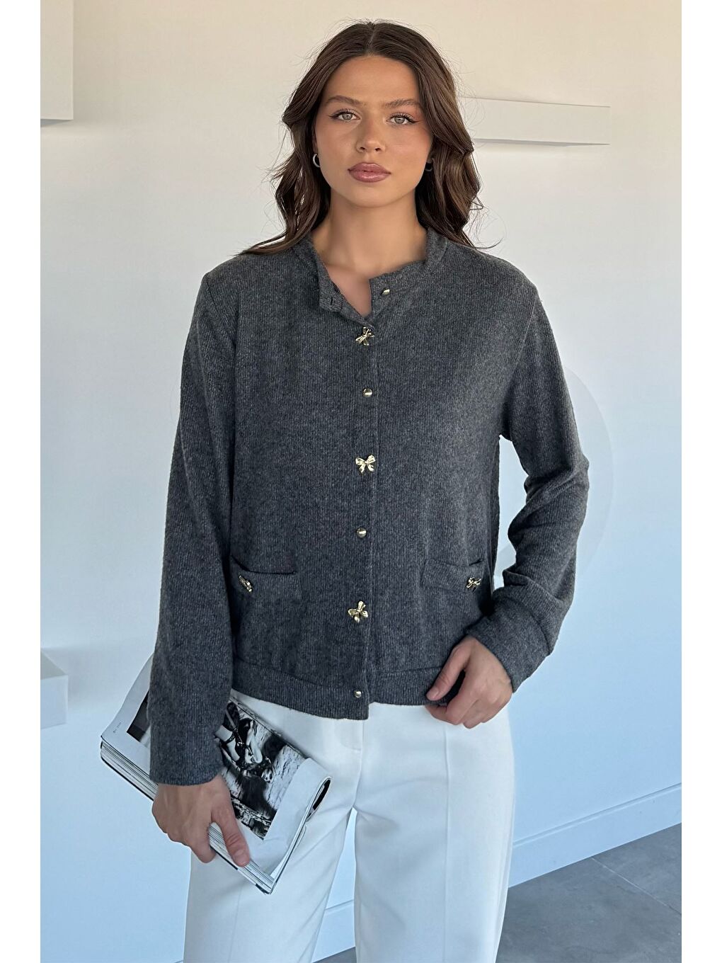 Antrasit Kadın Fiyonk Düğmeli Triko Hırka-1