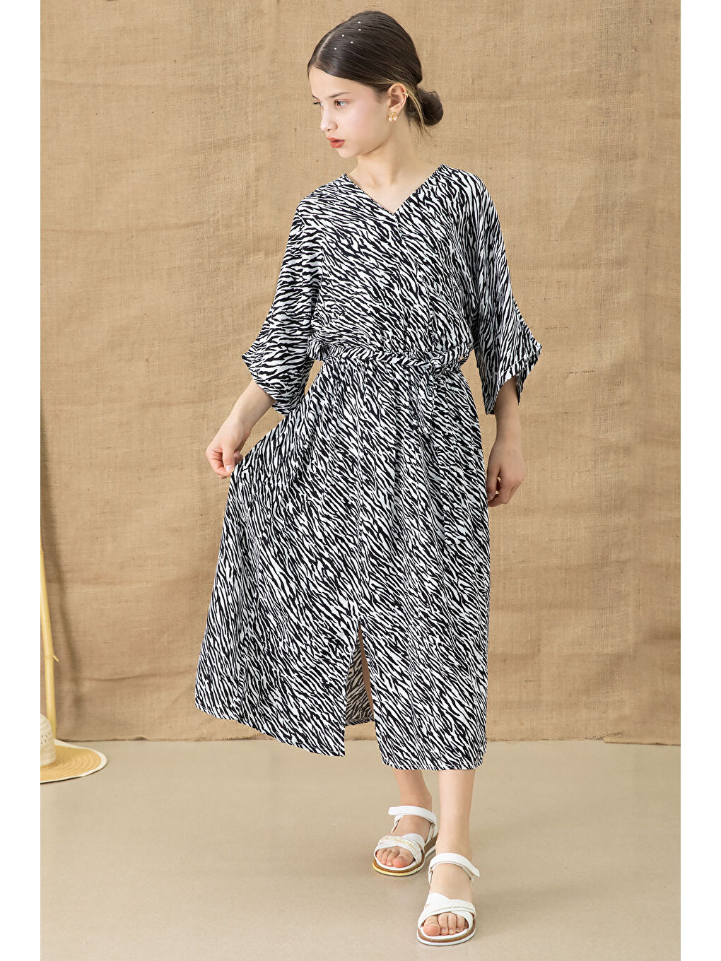 Siyah Zebra Desenli Kuşaklı Kız Çocuk Kısa Kol Elbise 20769-4