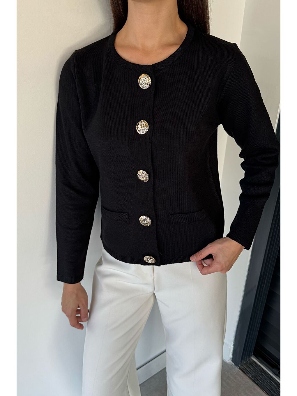 Siyah Kadın Düğme Detaylı Triko Ceket-4