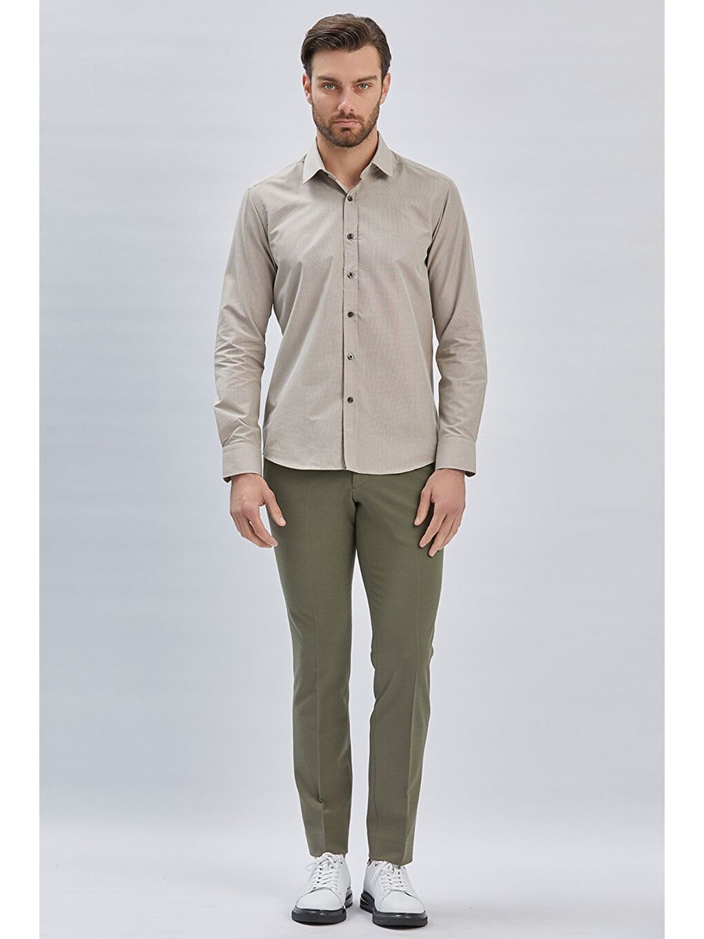 Kahverengi Camel Uzun Kollu Bez Ayağı Sert Yaka Cepsiz Pamuklu Klasik Slim Fit Dar Kesim Gömlek 1004240230