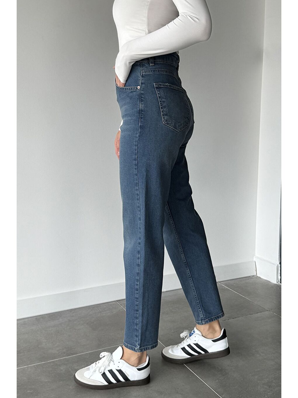 Mavi Kadın Yüksek Bel Mom Jean Jean Pantolon-1