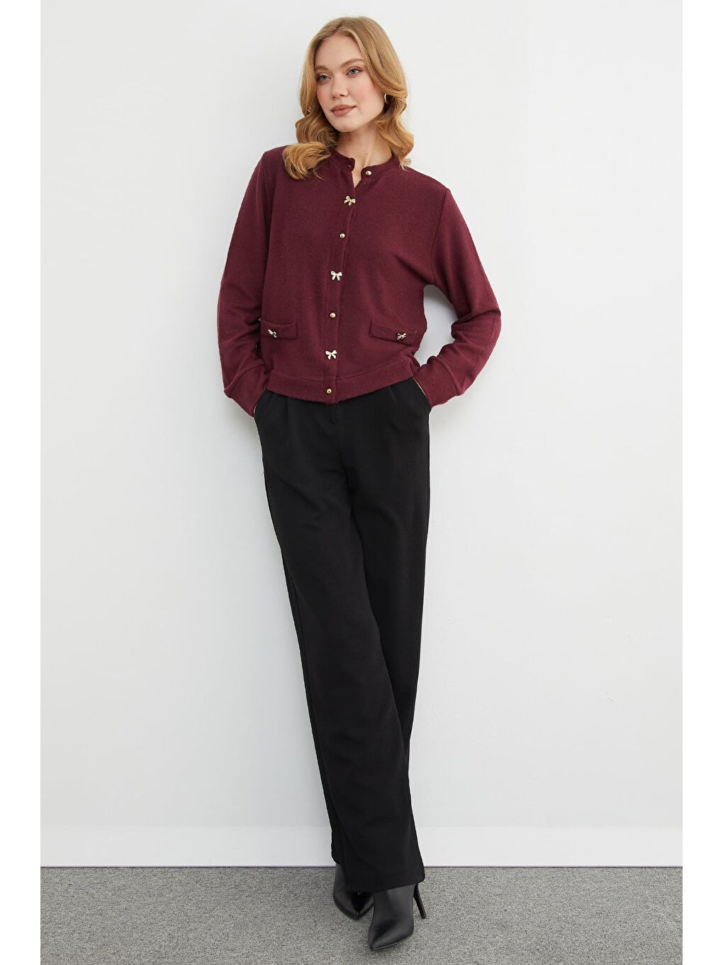 Bordo Fiyonk Düğmeli Cepli Triko Hırka-2