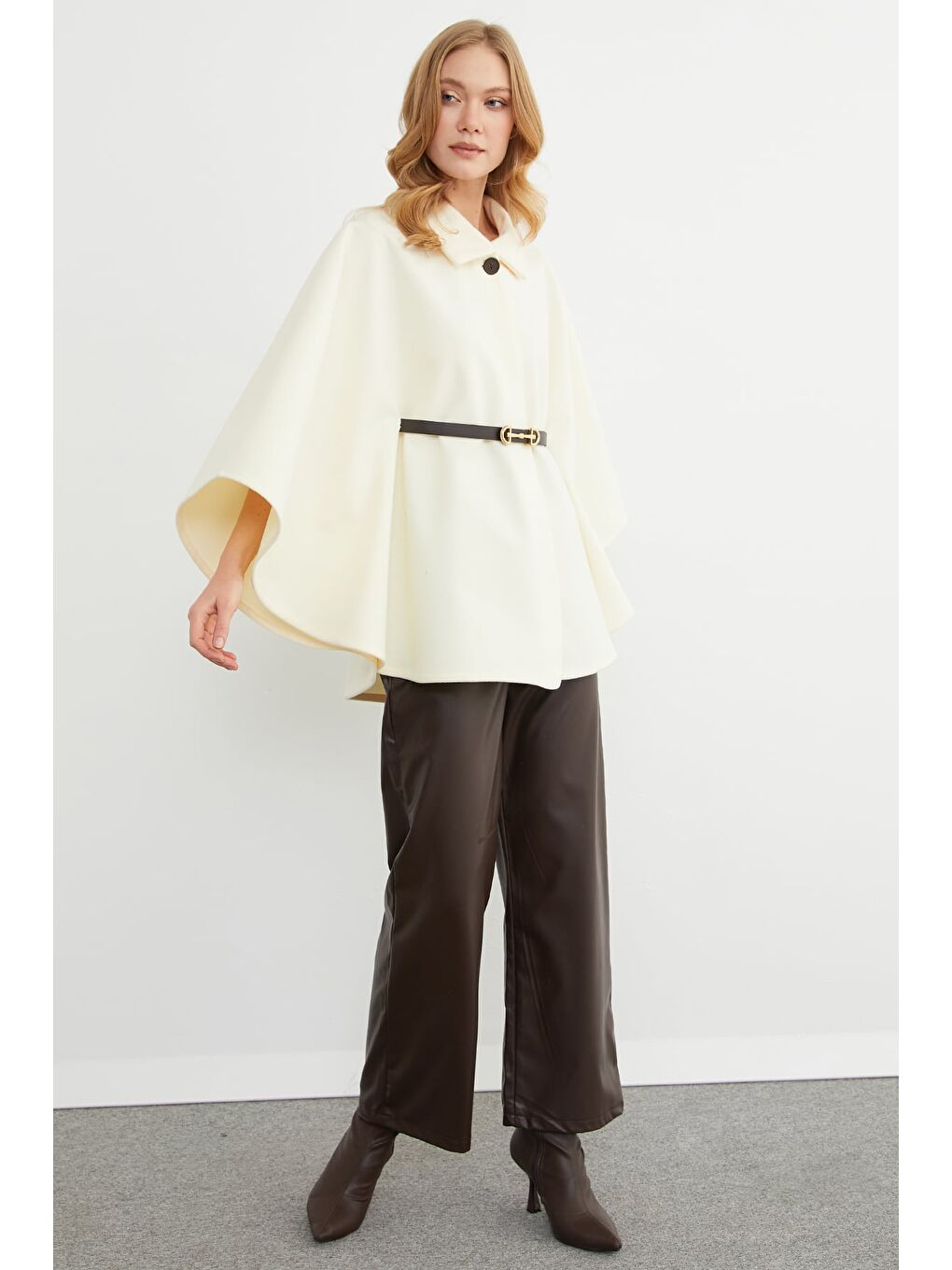 Ekru Kemerli Polo Yaka Kaşe Panço-3