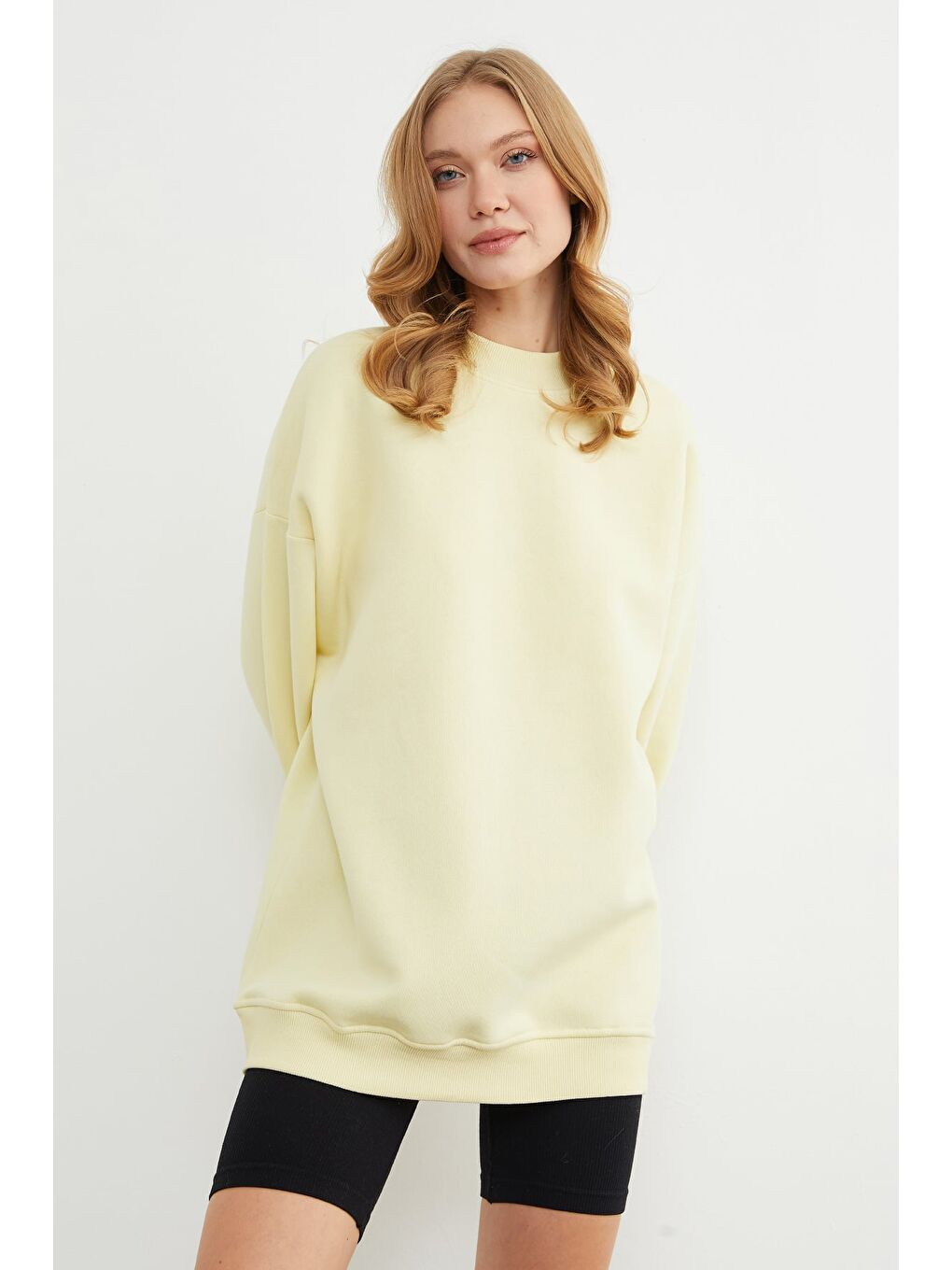Sarı 3 İplik Basic Bisiklet Yaka Oversize Sweatshirt-1