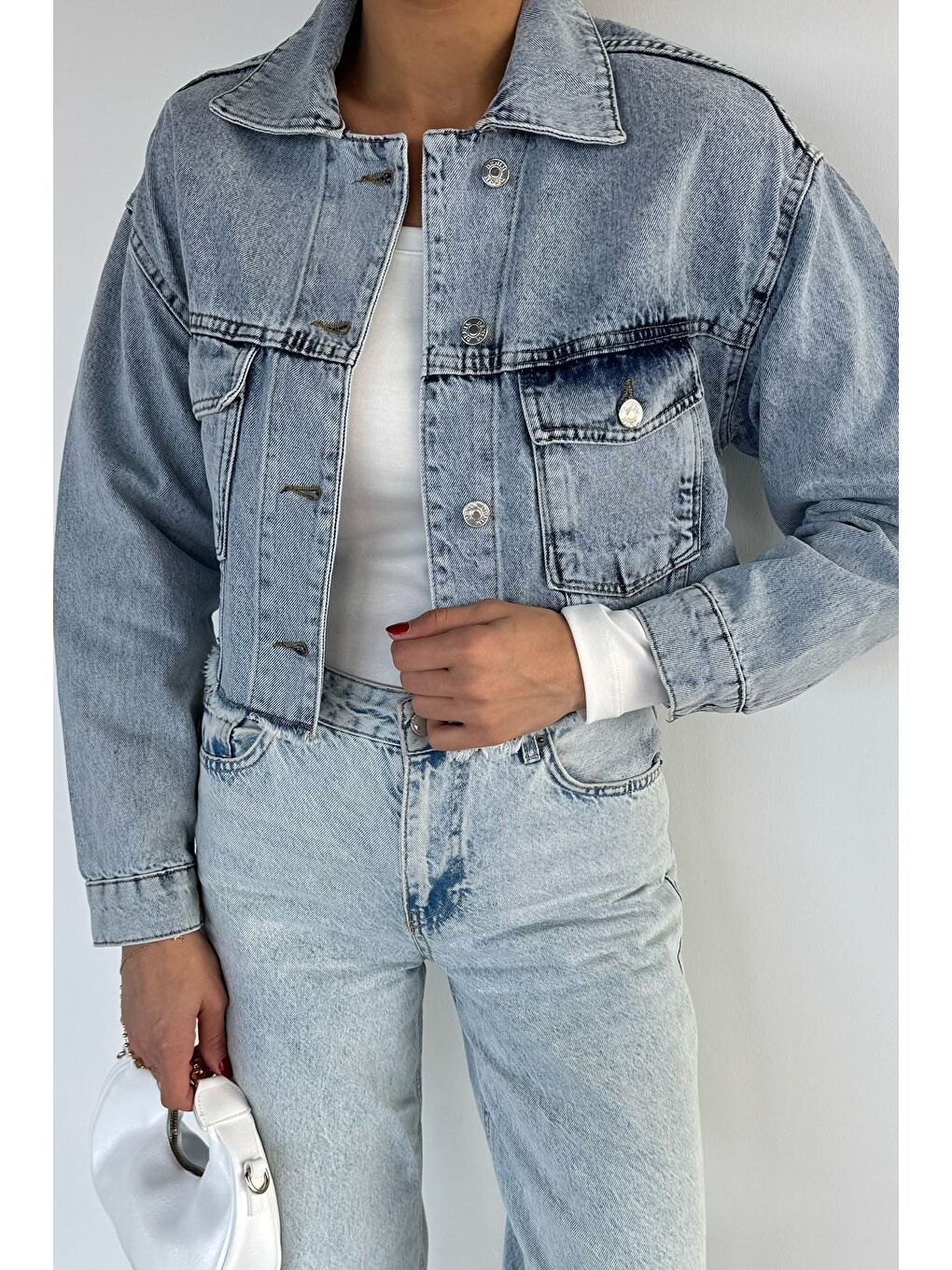 Mavi Kadın Çift Cepli Sırt Baskı Detaylı Jean Jean Ceket