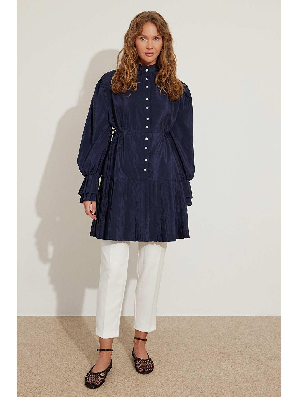 Pilise Detaylı Lacivert Gömlek-1