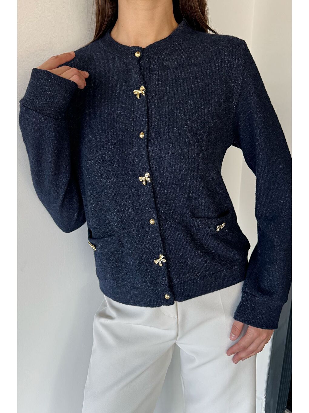 Lacivert Kadın Fiyonk Düğmeli Triko Hırka