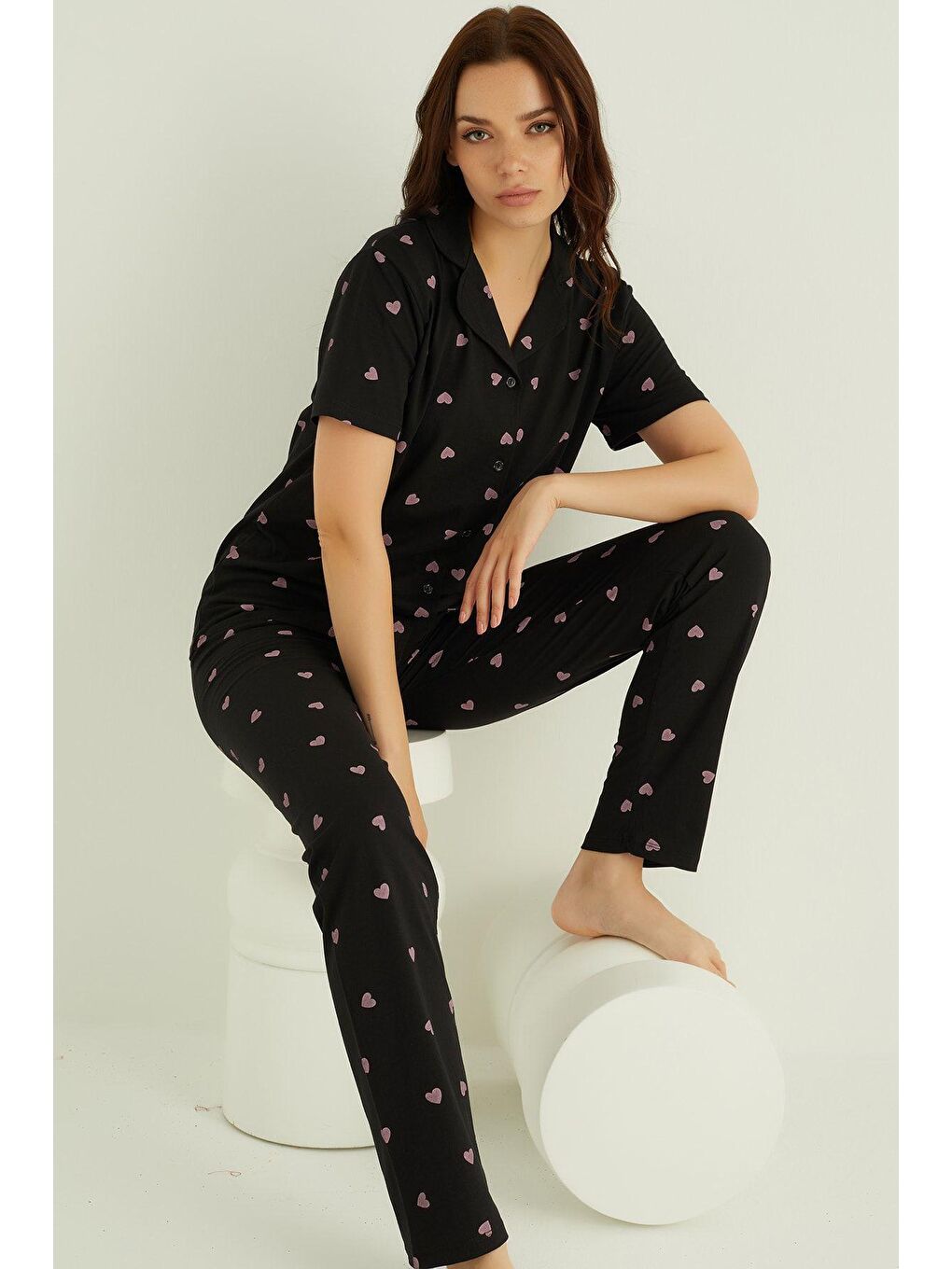 Siyah Pamuklu Düğmeli Pijama Takim