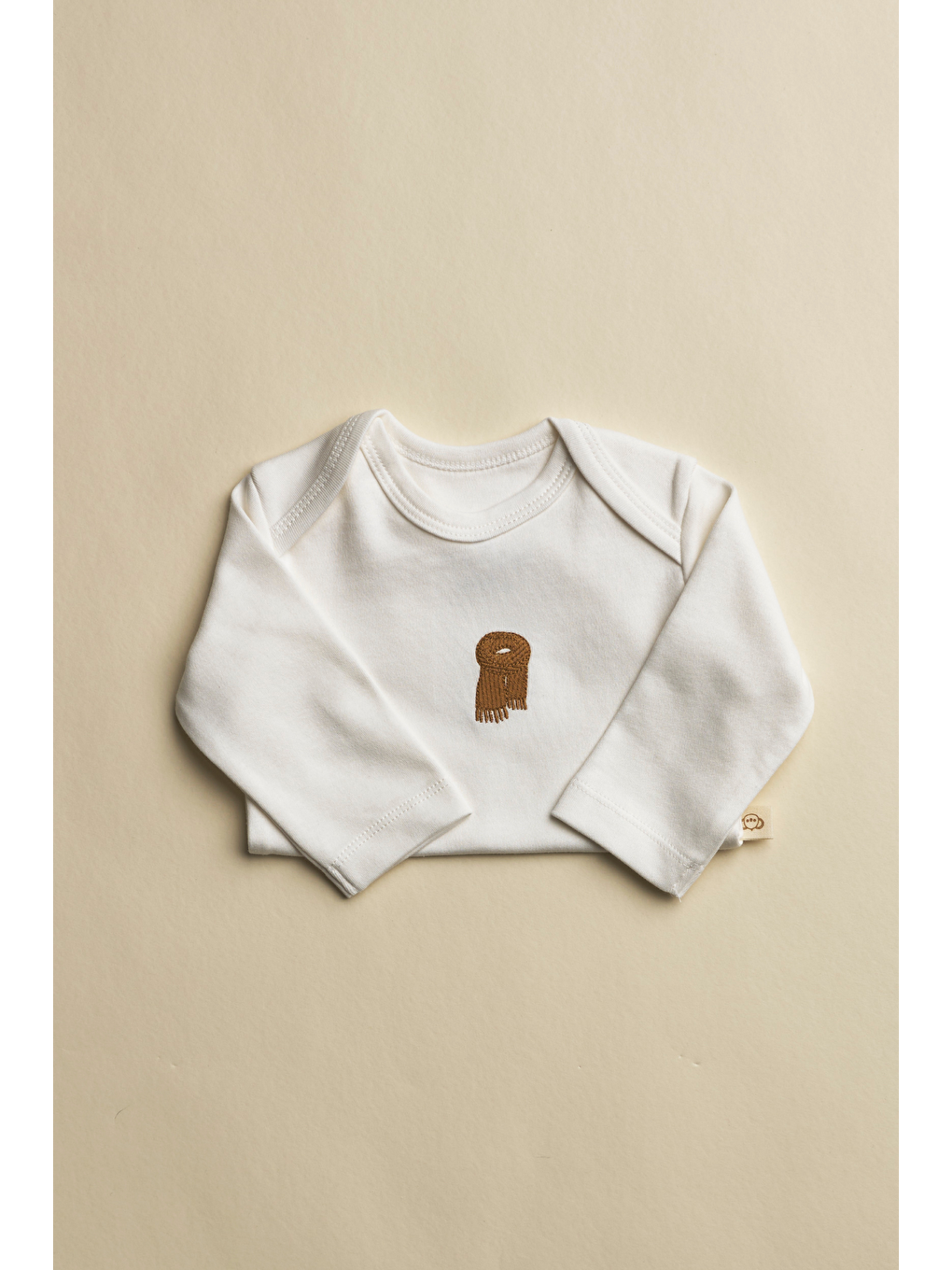 Kahverengi Atkı Nakışlı Uzun Kollu Çıtçıtlı Bebek Body-1