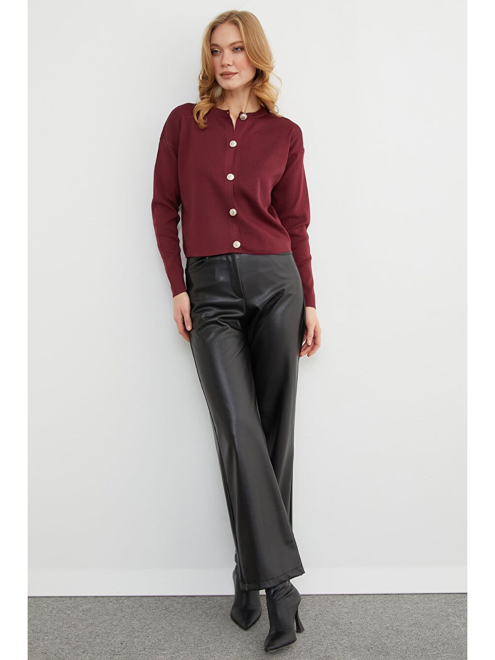 Bordo Basic Düğmeli Bisiklet Yaka Triko Hırka-3