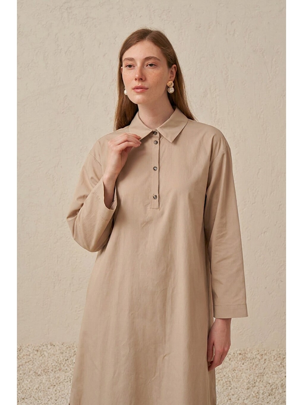 Bej-düğme Detaylı Poplin Tunik