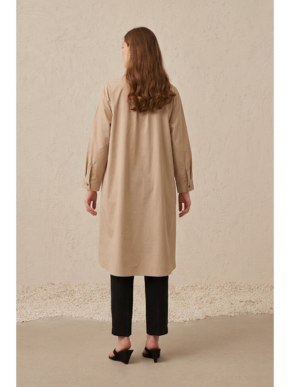Bej-düğme Detaylı Poplin Tunik-3