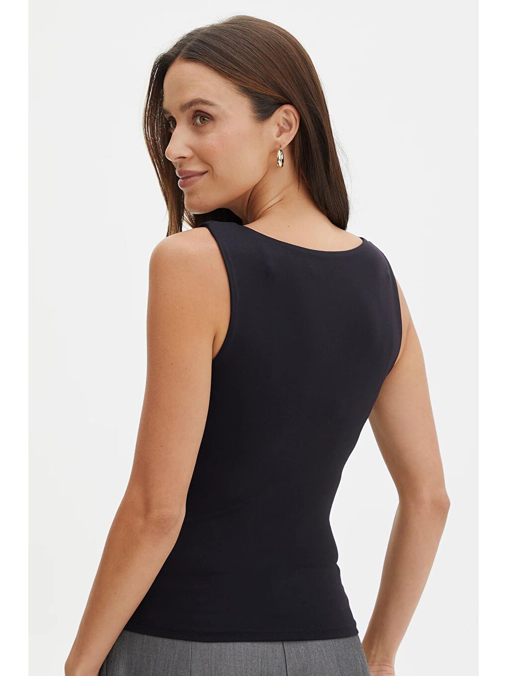 Siyah Kalın Askılı Kadın Atlet-3