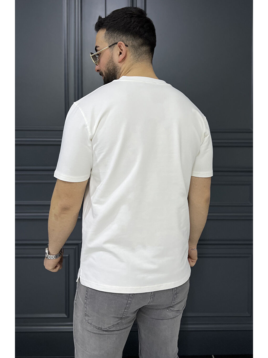 Ekru Erkek Bisiklet Yaka Baskılı Tişört-2