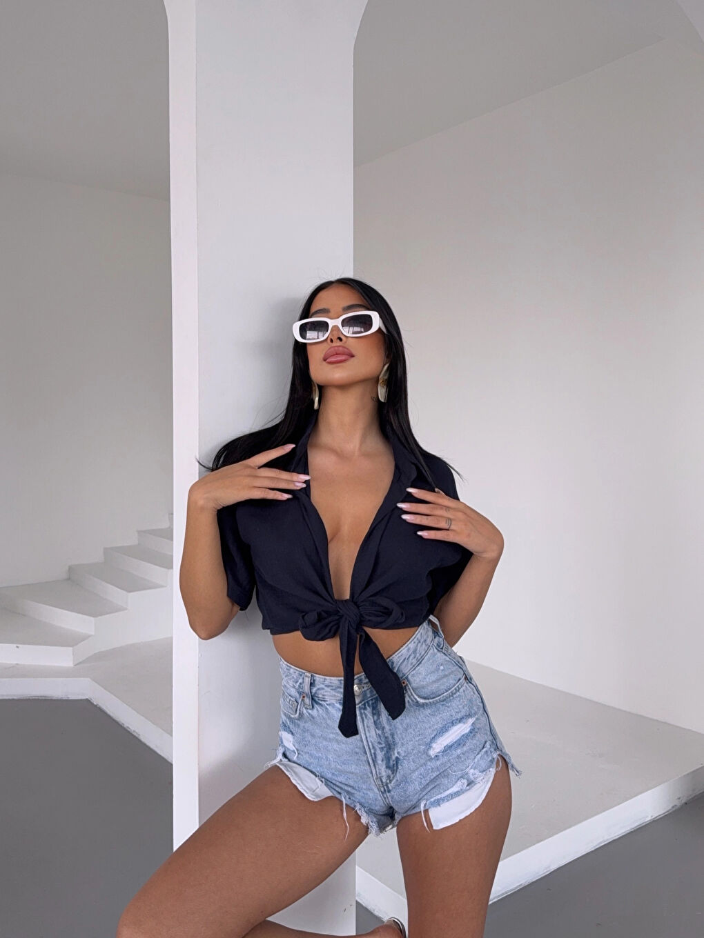 Kadın Lacivert Bağlama Detaylı Müslin Keten Bluz HZL25S-DSB1212-3