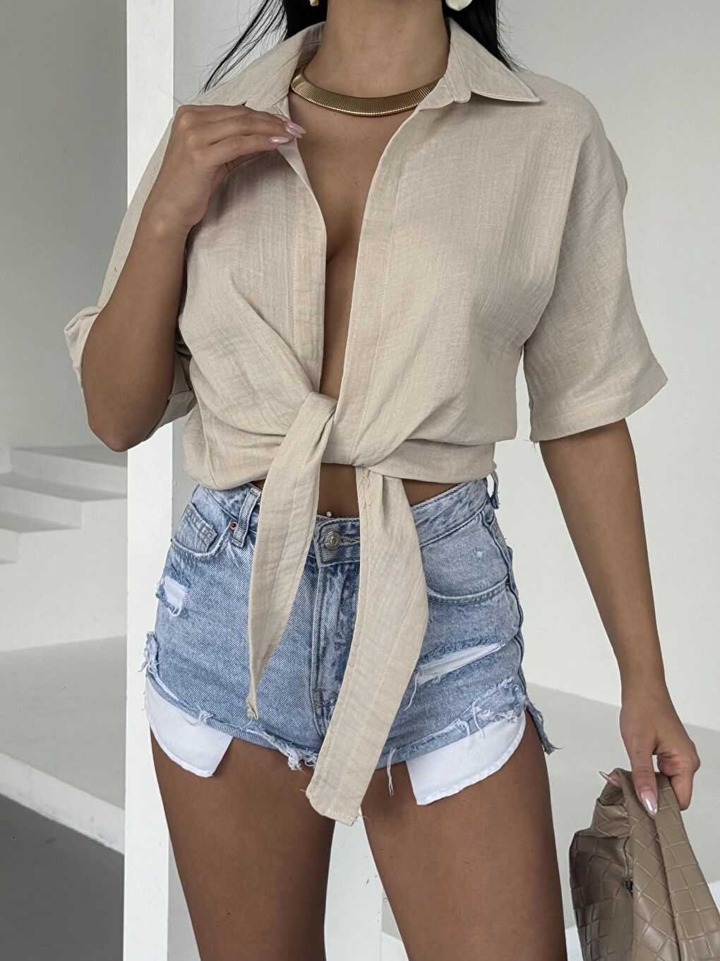 Kadın Bej Bağlama Detaylı Müslin Keten Bluz HZL25S-DSB1212-2