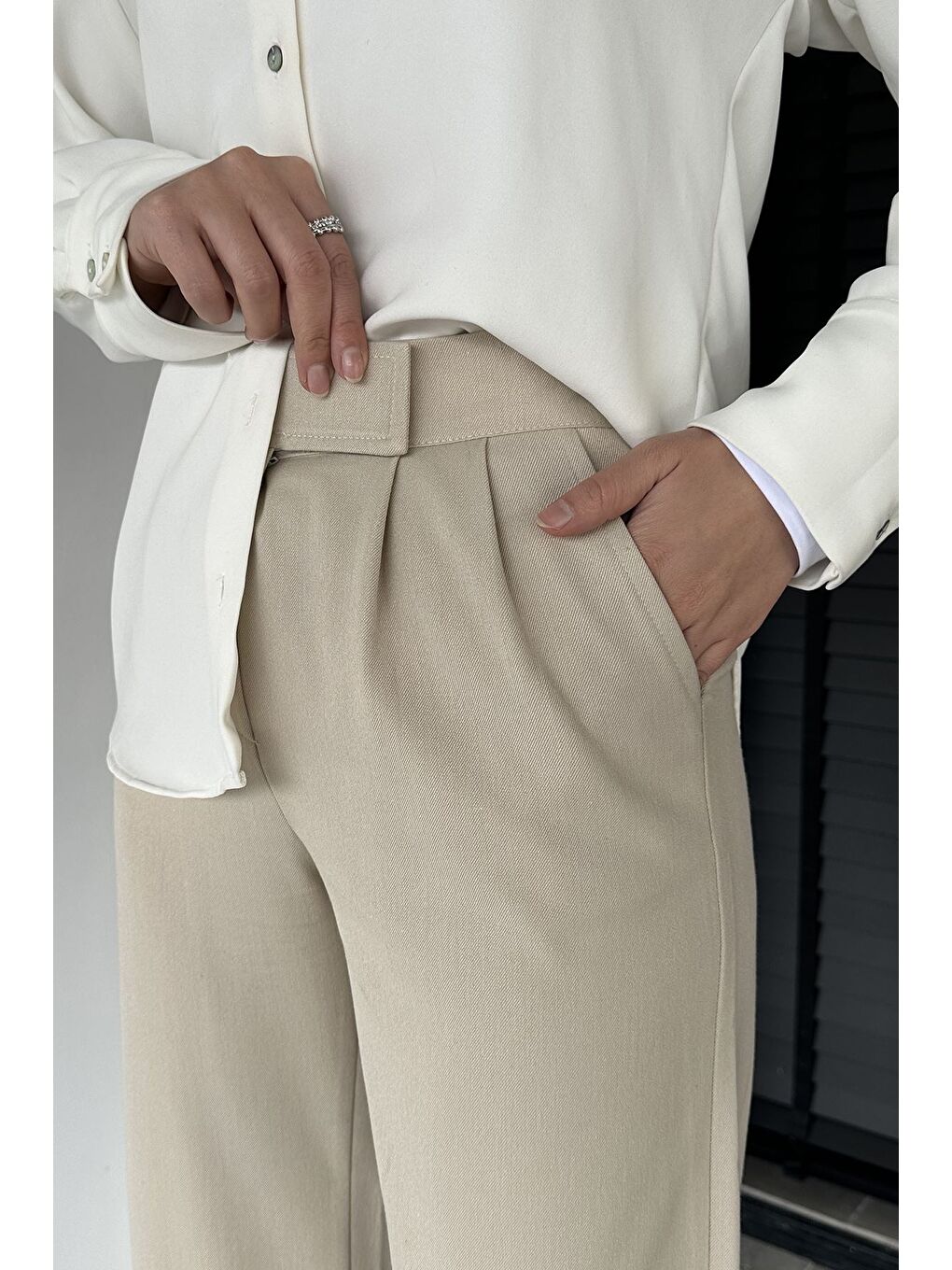 Bej Kadın Bel Lastikli Cırtlı Tesettür Palazzo Pantolon-6