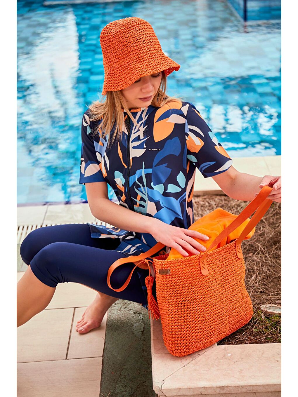 El Örgüsü Turuncu Hasır Çanta C2414