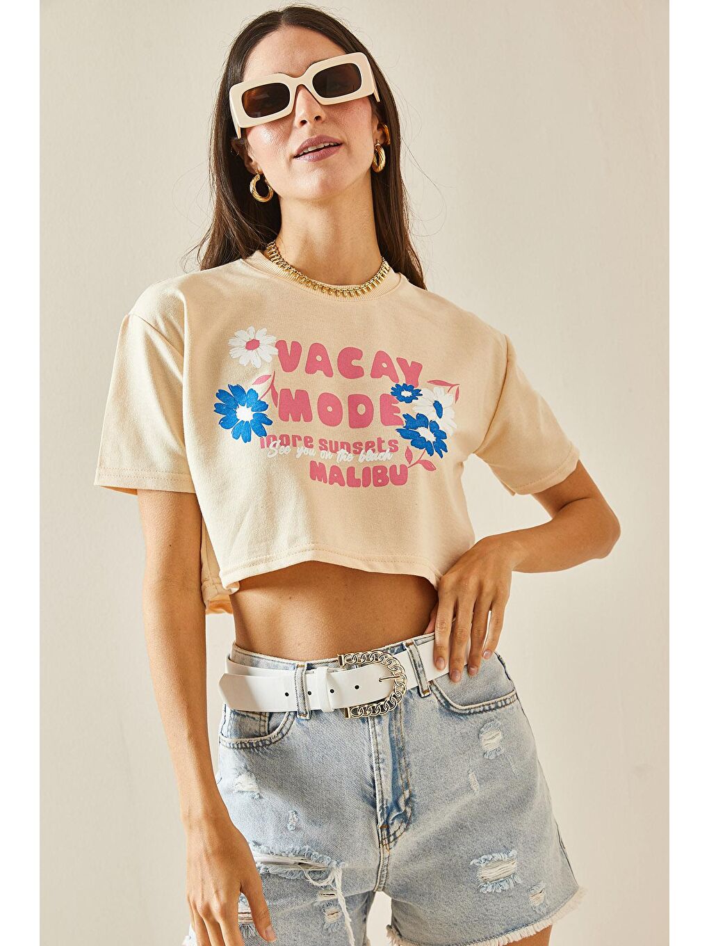 XHAN Bej Baskılı Bisiklet Yaka Crop T-Shirt 5YXK1-48564-25 - 2