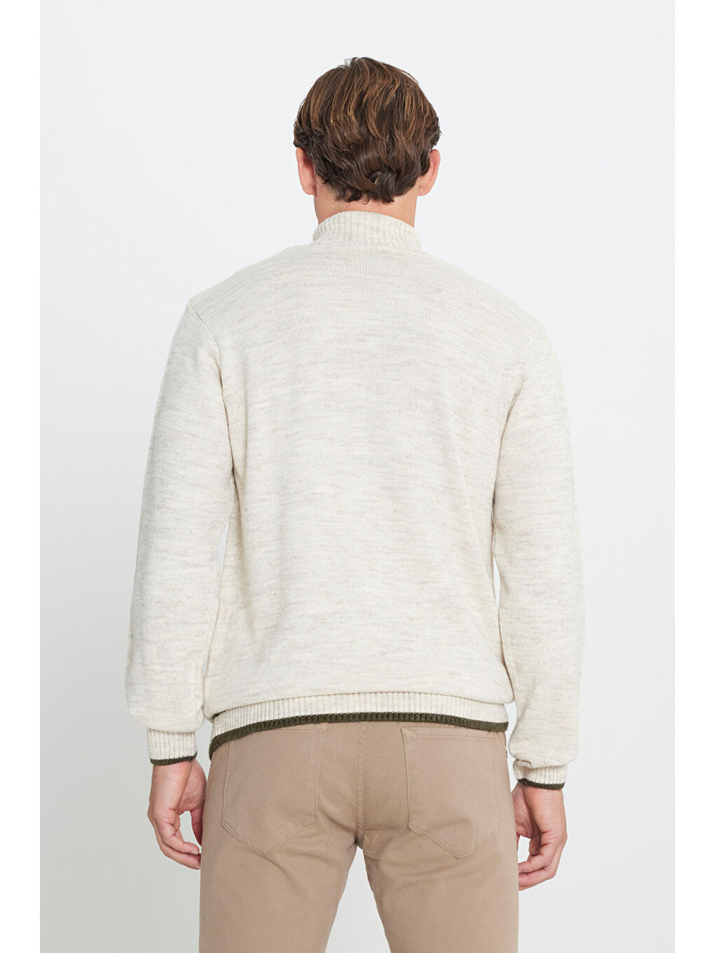 Erkek Açık Bej Standart Fit Normal Kesim Tam Balıkçı Yaka Jakarlı Triko-4