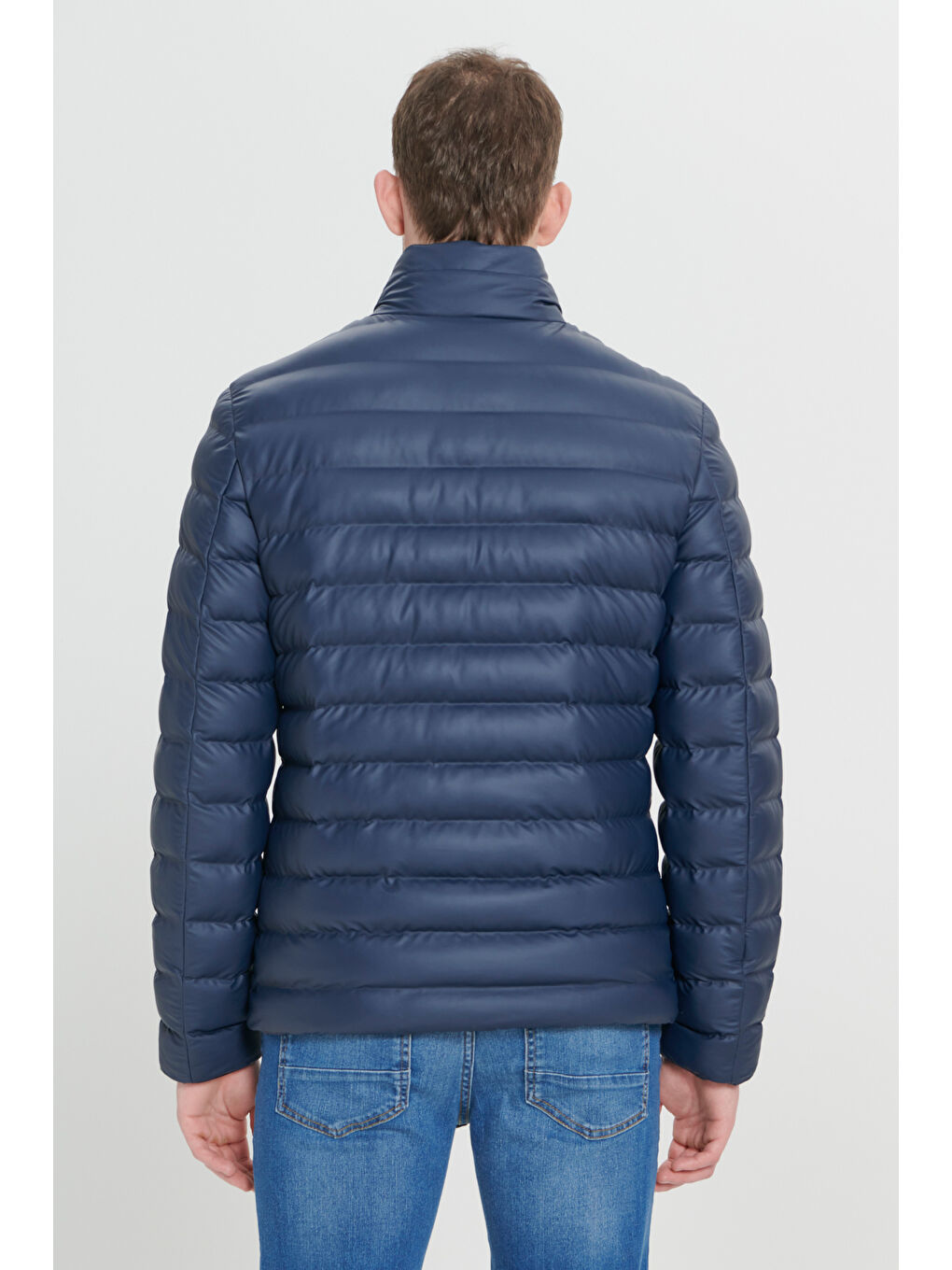 Erkek Lacivert Standart Fit Normal Kesim Dik Yaka Su ve Soğuk Geçirmeyen Kalın Şişme Mont-7