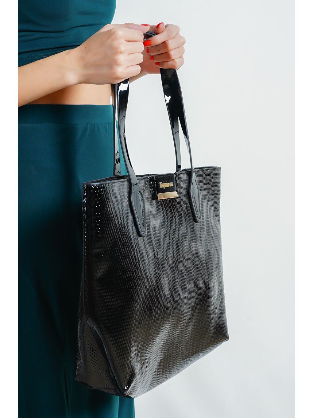 Siyah Bristol Kadın Omuz Çantası-1