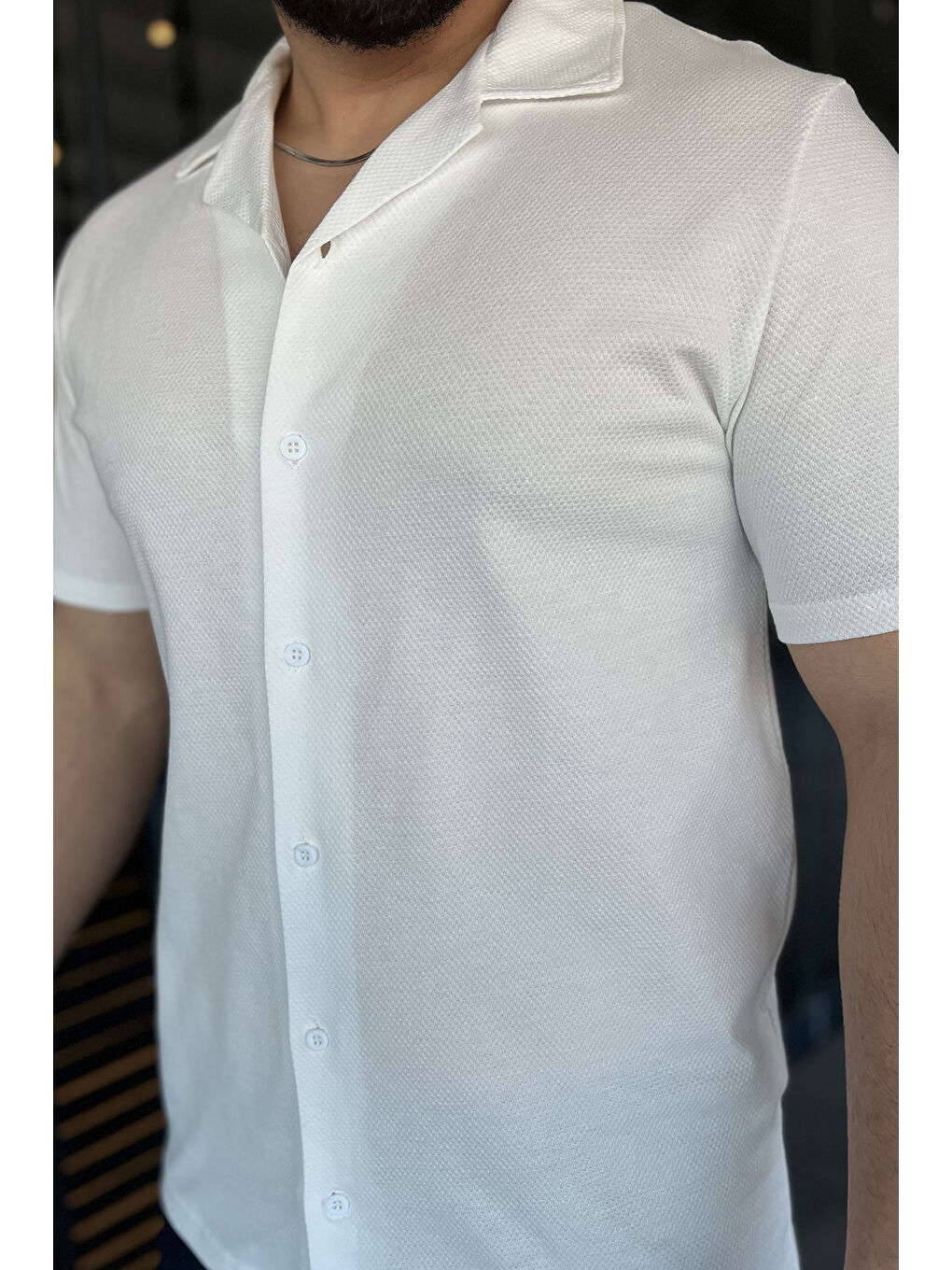 Ekru Erkek Kendinden Desenli Devrik Yaka Yarım Kol Gömlek-3