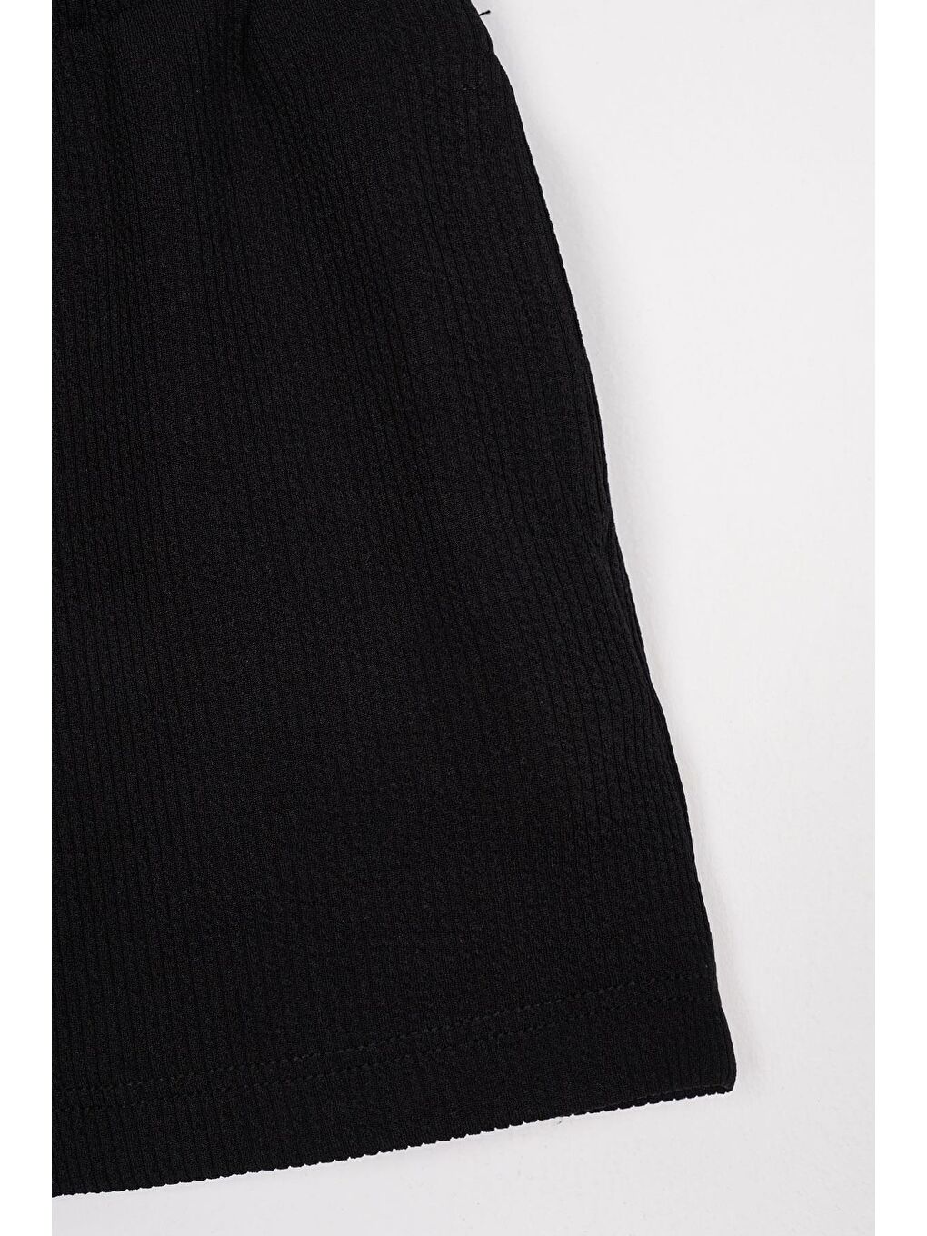 Fitilli Cepli Siyah Renk Kız Çocuk Şort-2