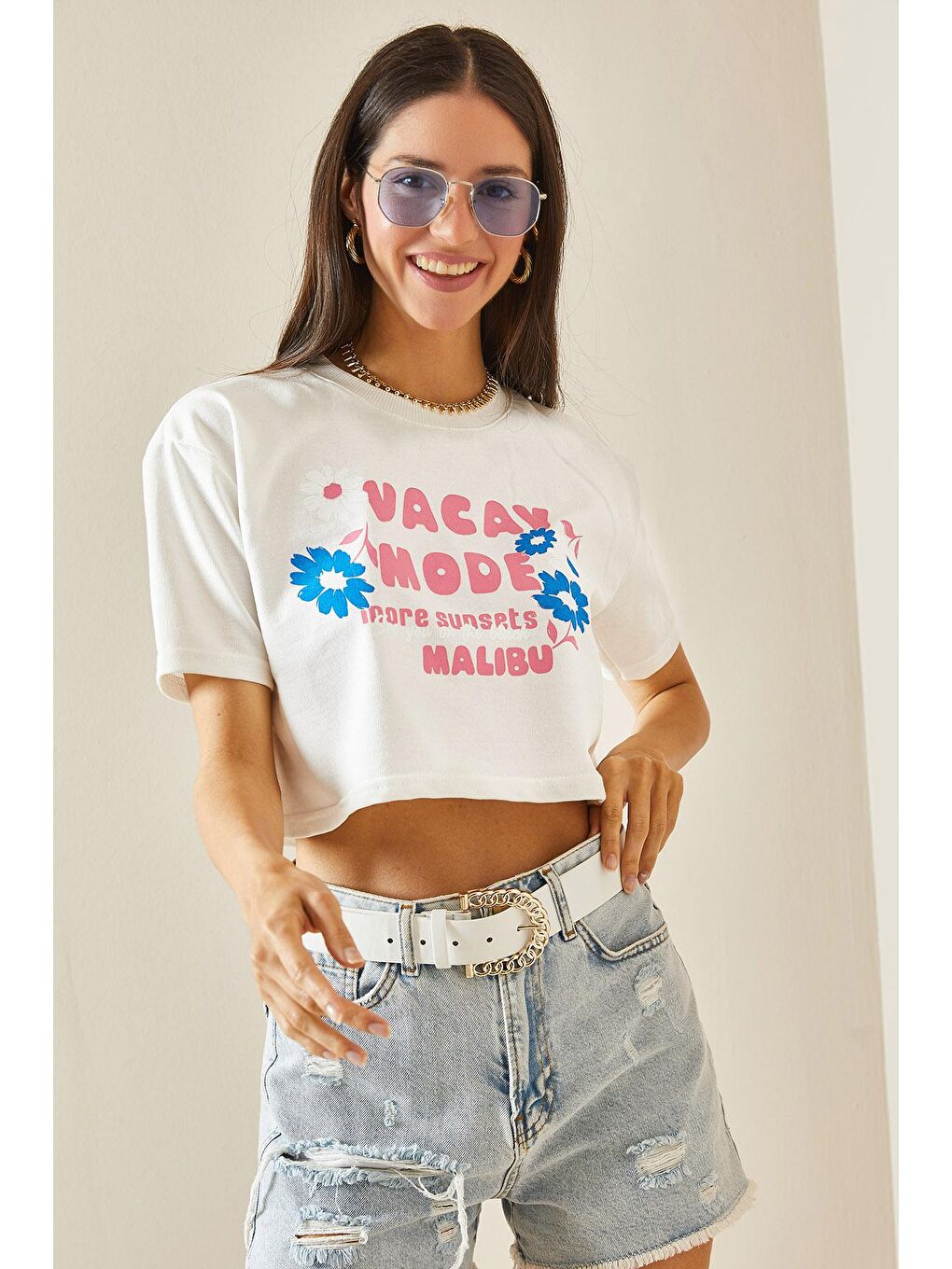 XHAN Beyaz Baskılı Bisiklet Yaka Crop T-Shirt 5YXK1-48564-01 - 2