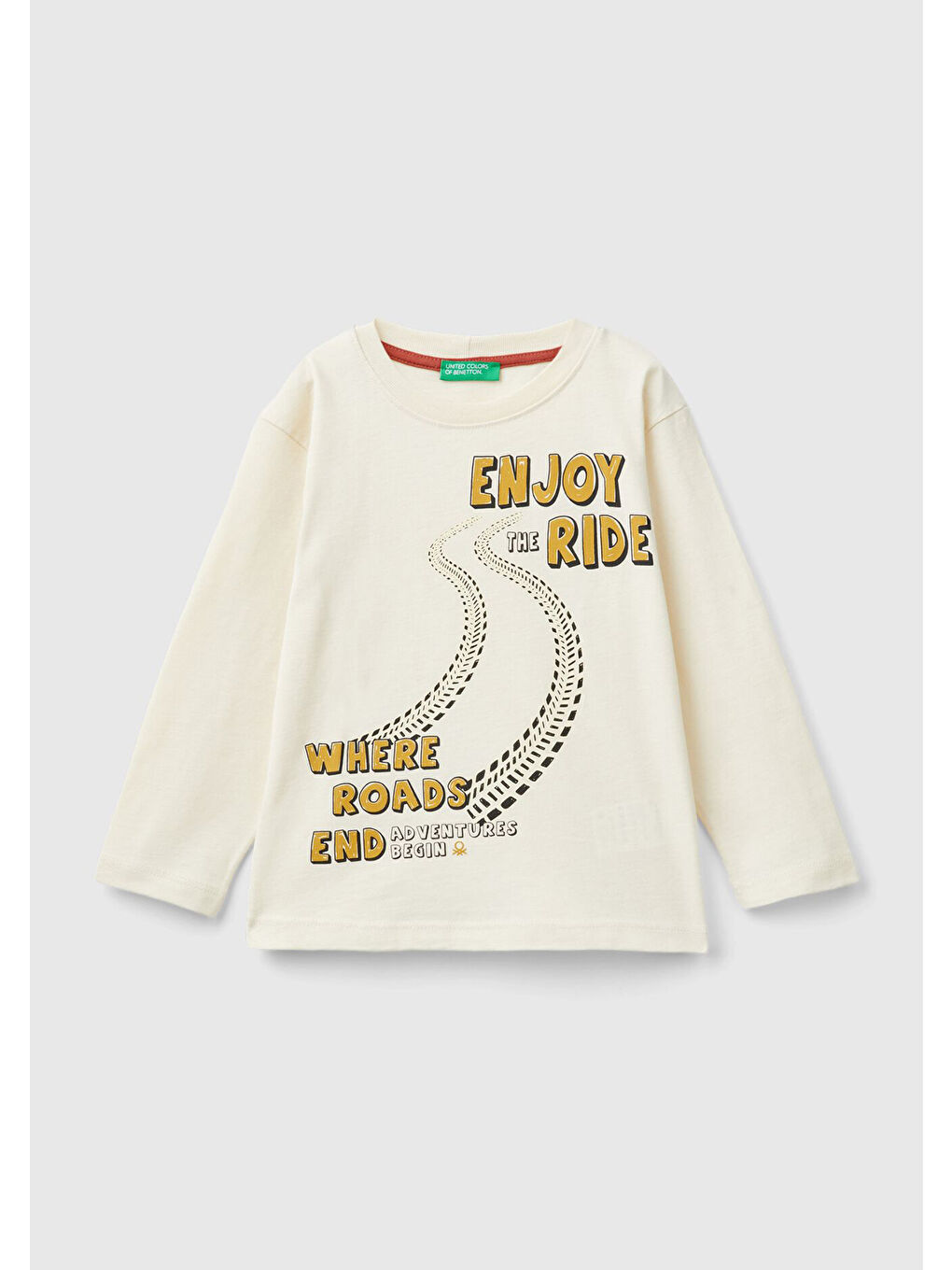 Erkek Çocuk Ekru Kontrast Renkli Önü Baskılı Uzun Kollu Tişört