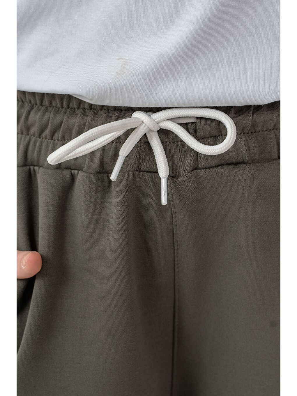 Haki Kargo Cepli Cep Kapağı Sporty & Chic Nakışlı Yanlar Biye Şeritli Kız Çocuk Eşofman Altı-6