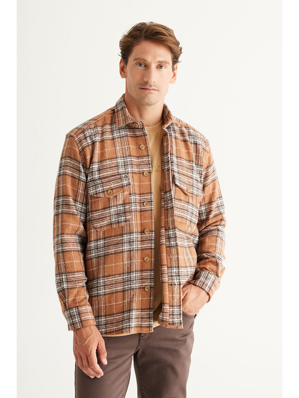 Bej Erkek Vizon Oversize Fit Geniş Kesim Düğmeli Yaka Ekose Gömlek Ceket