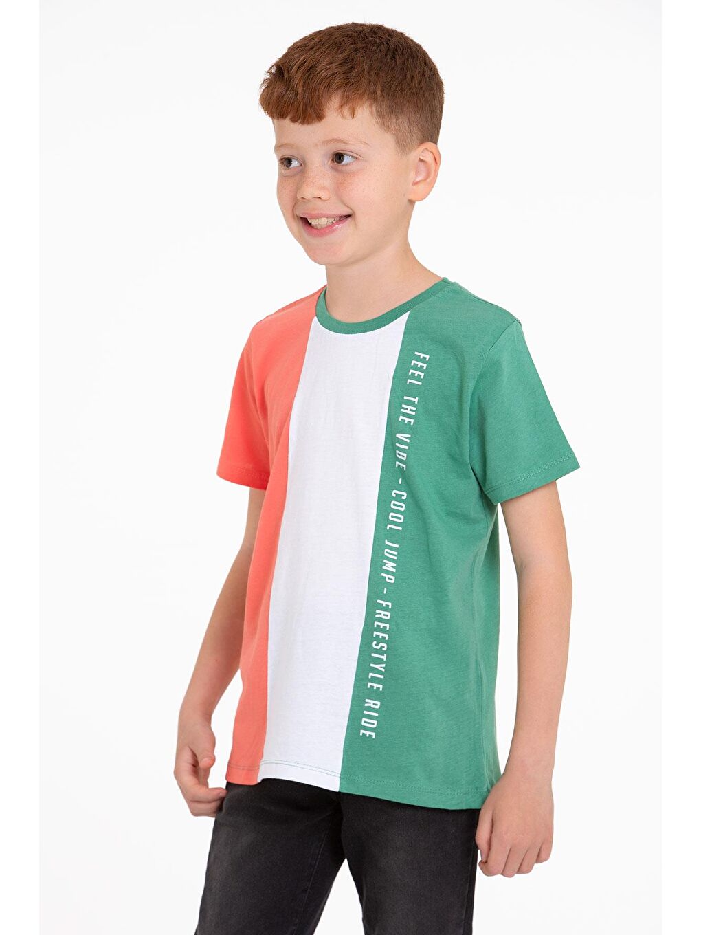 Bisiklet Yaka Kısa Kol Çift Renkli Çağla Yeşil Renk Erkek Çocuk Tshirt