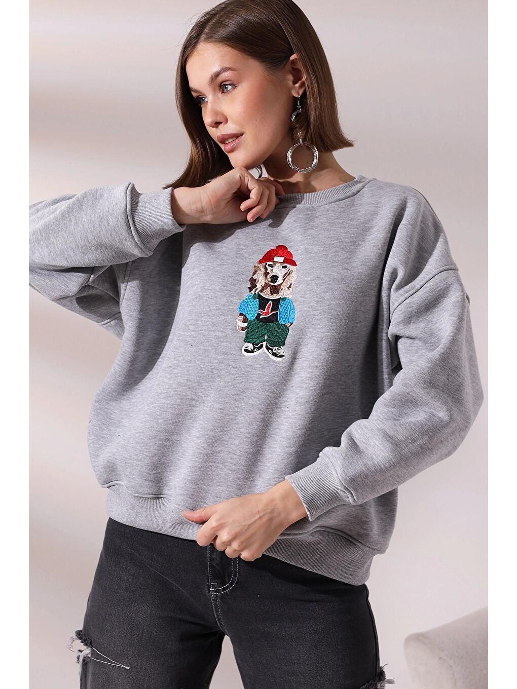 Gri Köpek Baskılı Sweatshirt-4