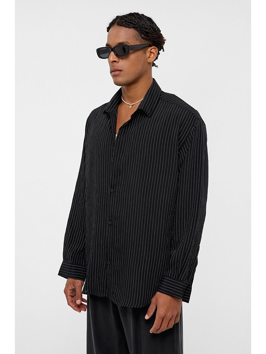 Oversize Çizgili Uzun Kollu Gömlek Siyah-5