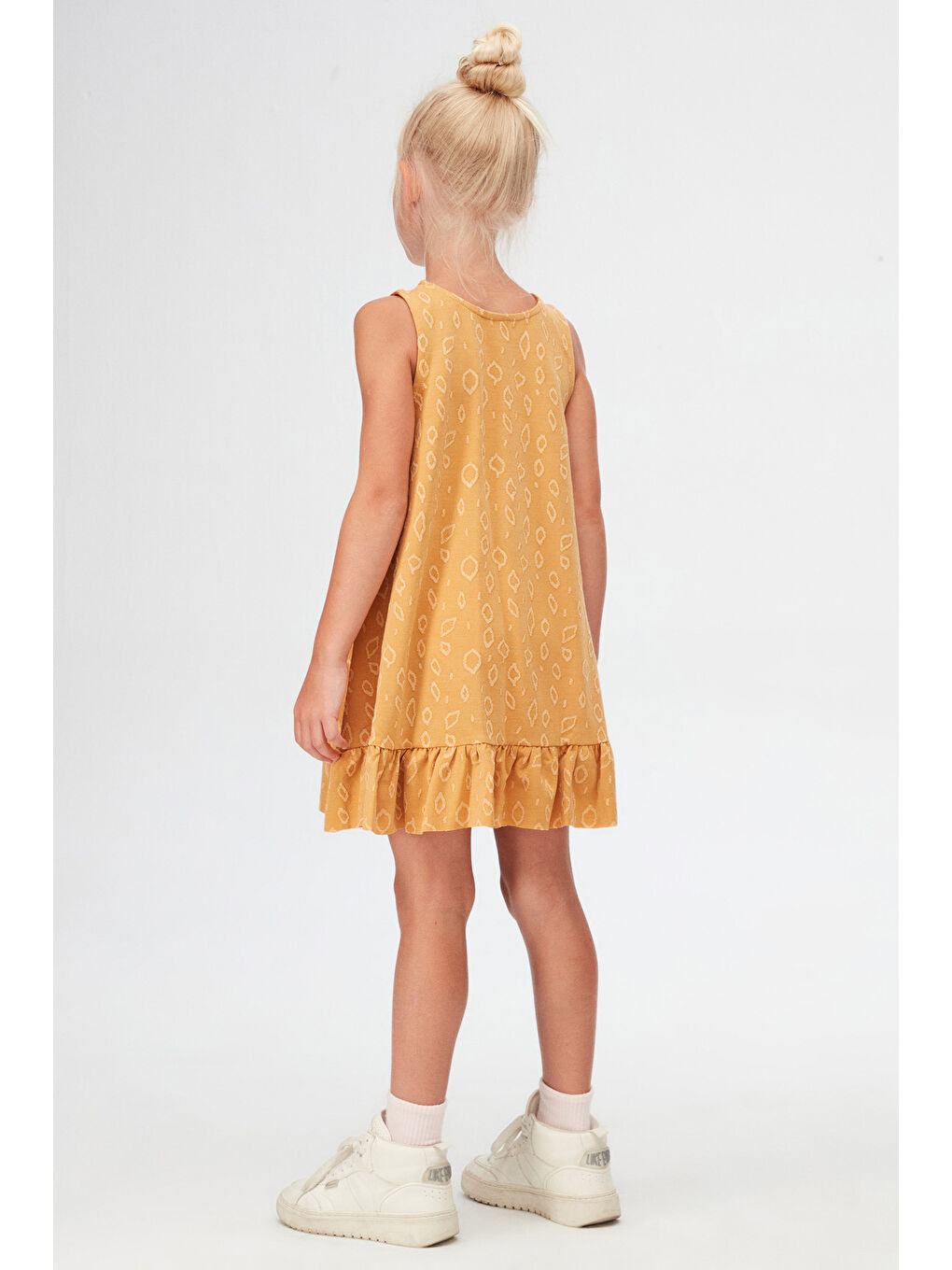 Sarı Hardal Damla Desen Kız Çocuk Fırfırlı Çan Etekli Elbise-4