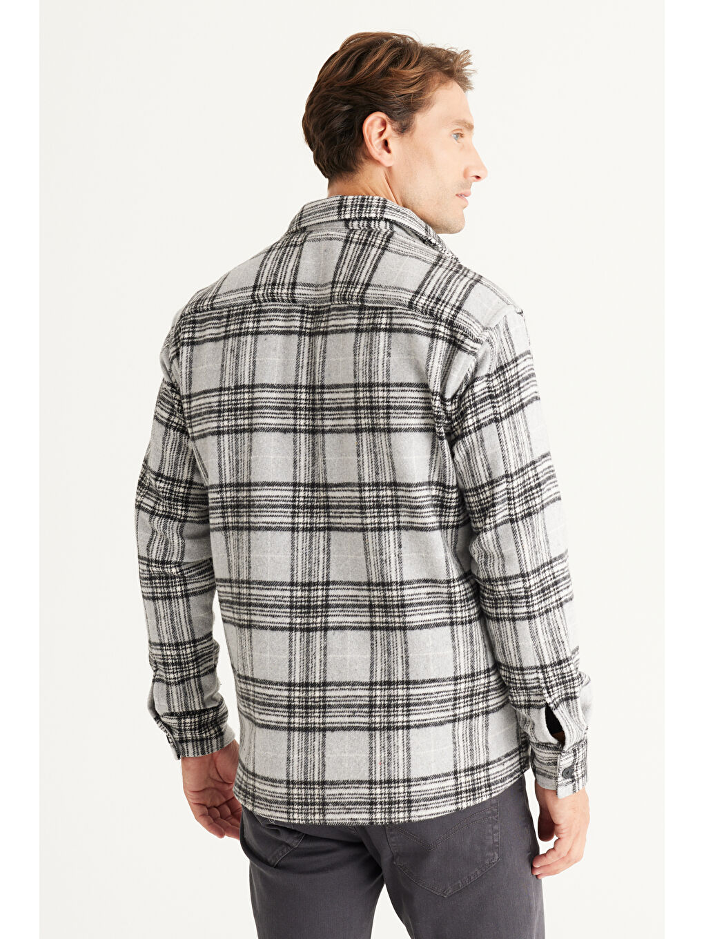 Erkek Gri Oversize Fit Geniş Kesim Düğmeli Yaka Ekose Gömlek Ceket-5