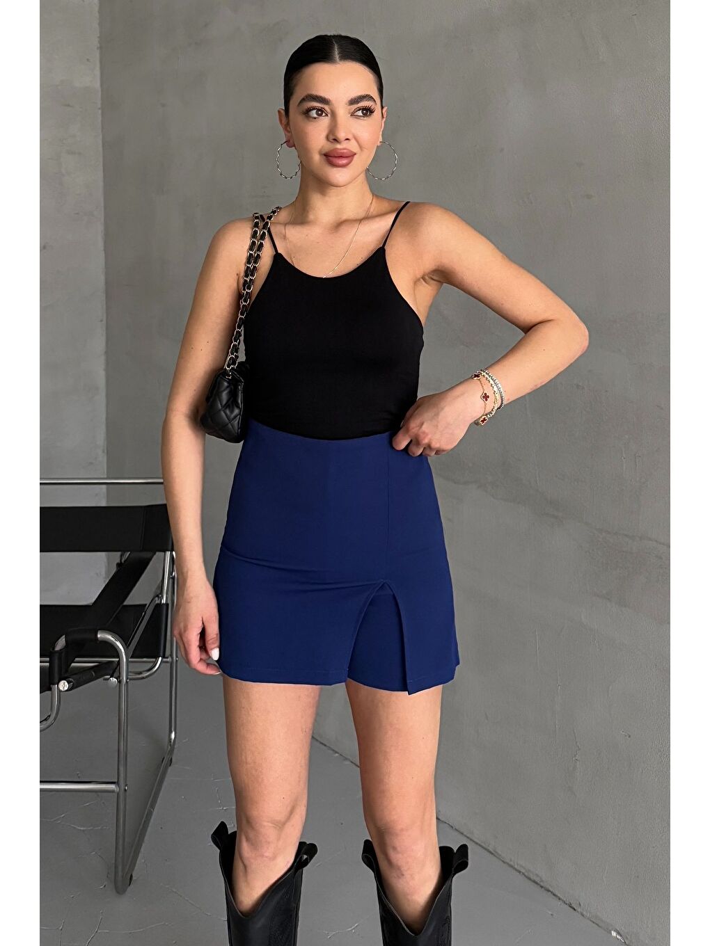 Mavi Kadın Yırtmaç Detaylı Kısa Şort Etek-1