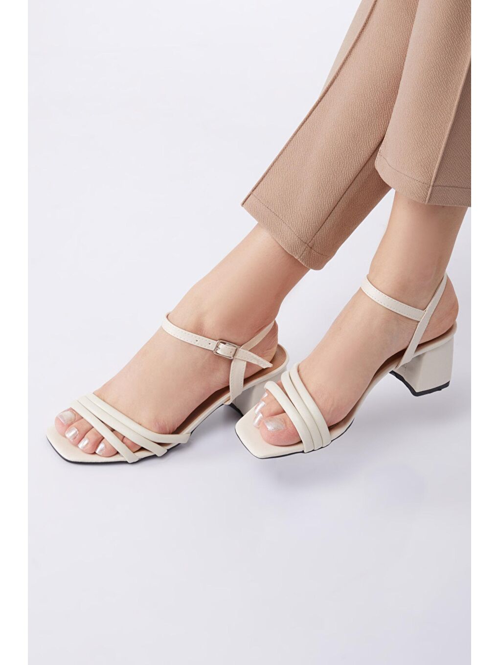 Kadın Bej Topuklu Sandalet - 24797