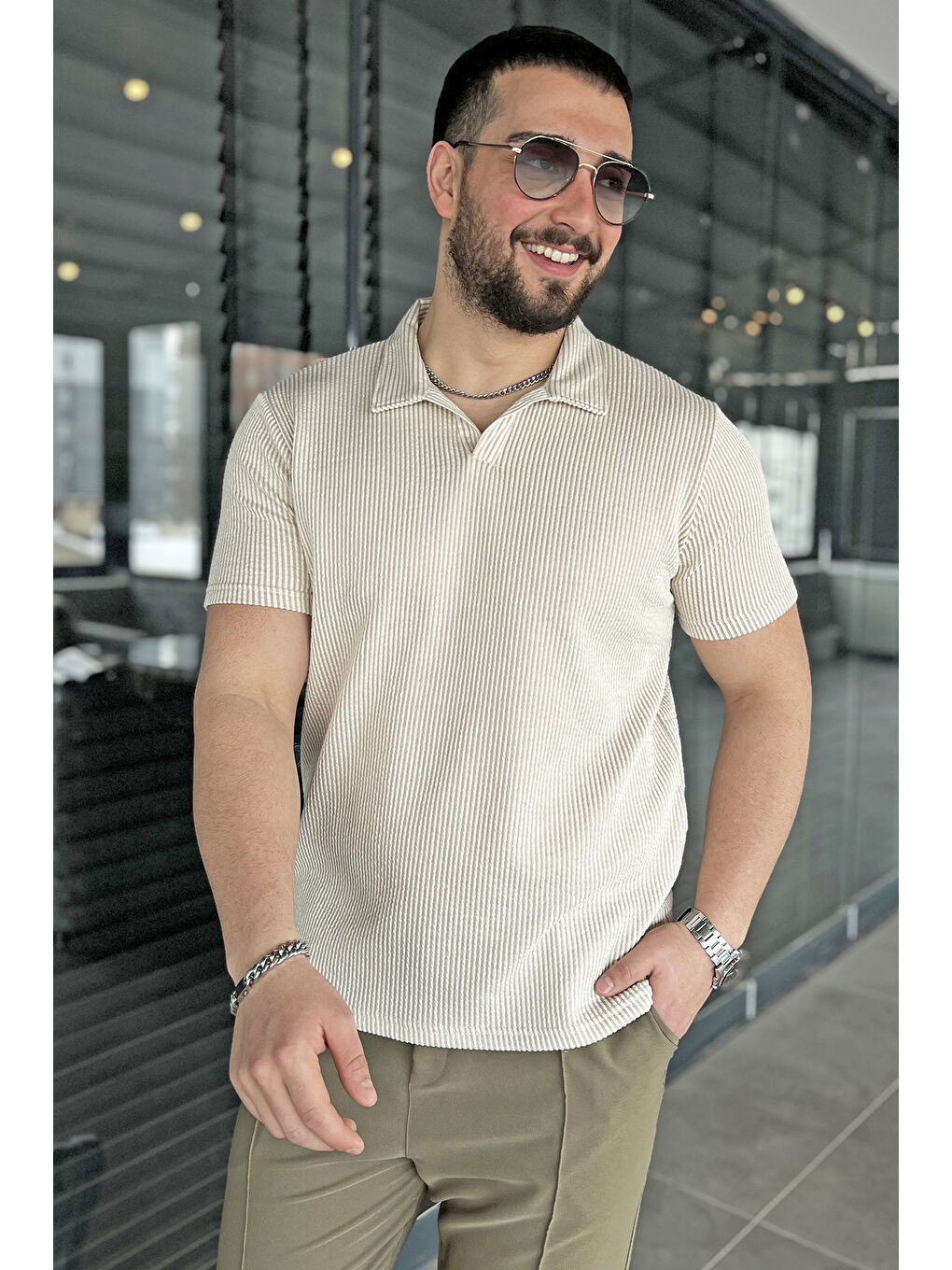 Bej Erkek Polo Yaka Çizgi Desenli Elastanlı Tişört