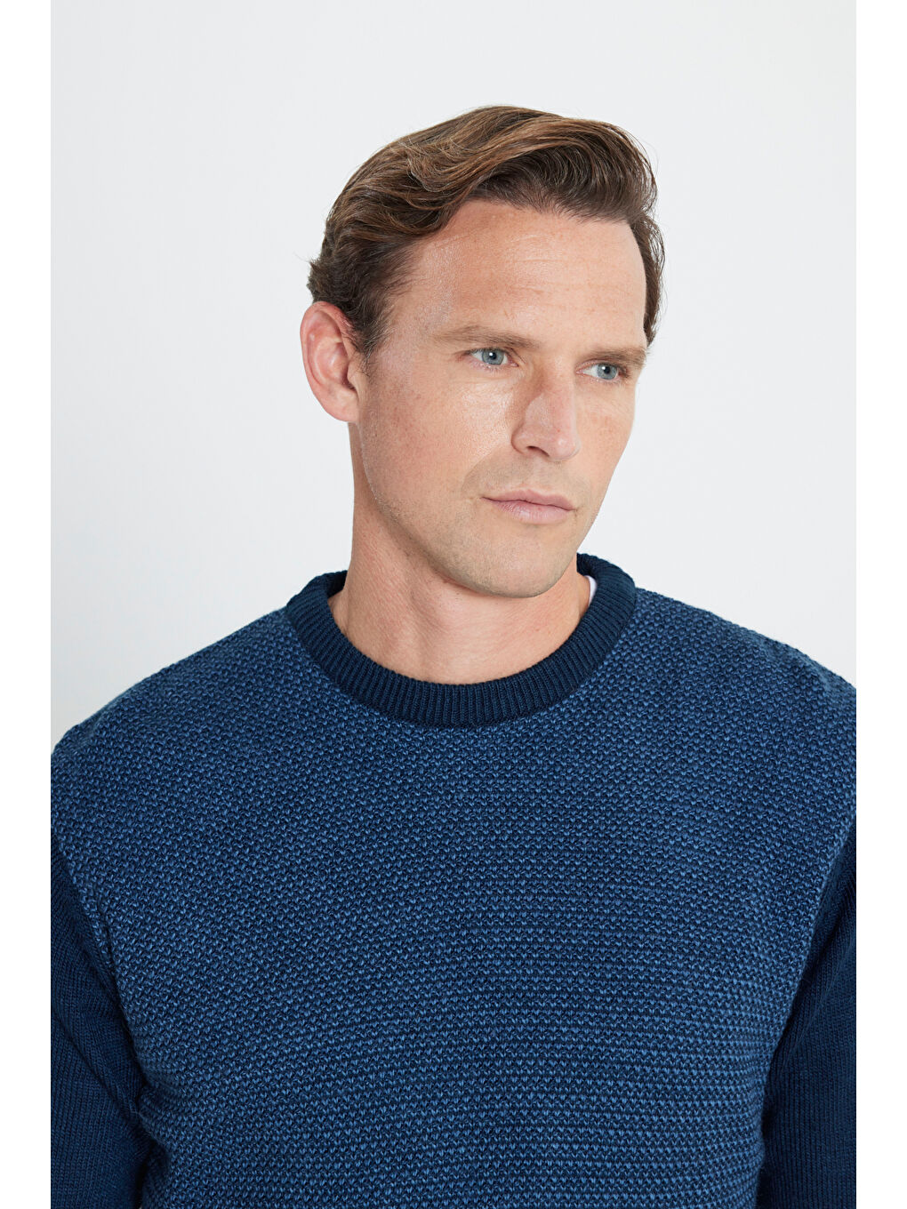 Erkek Lacivert-Mavi Standart Fit Normal Kesim Bisiklet Yaka Petek Desenli Triko-3