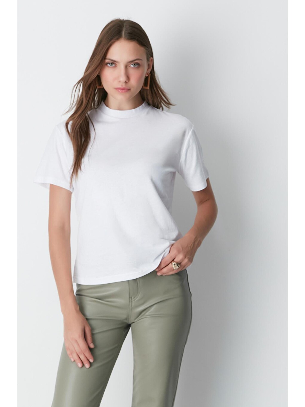 Dik Yaka Kısa Kol 2'li Basic T-Shirt 957 Siyah/Beyaz-1
