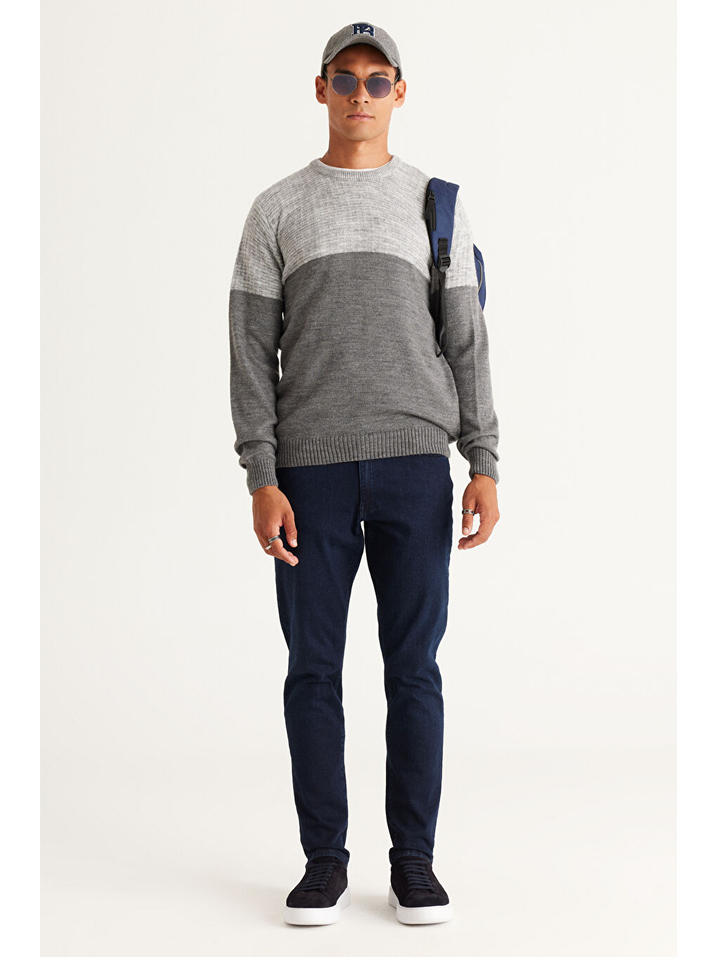 Erkek Gri Melanj Standart Fit Normal Kesim Bisiklet Yaka ColorBlok Desenli Triko-4