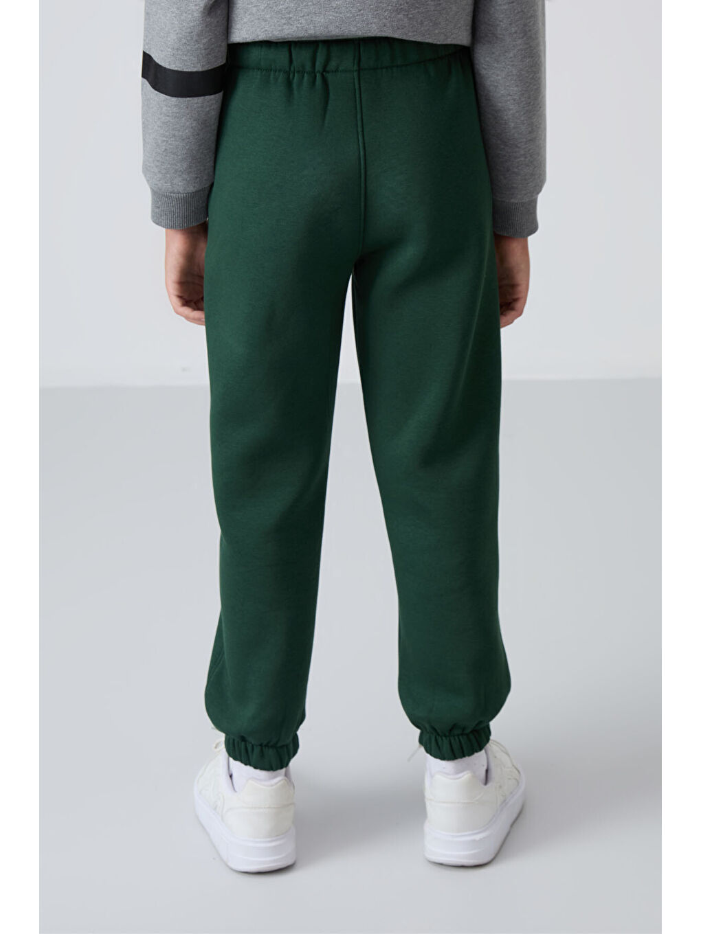 Çam Yeşil Pamuklu Kalın İçi Tüylü Yumuşak Dokulu Standart Fit Baskılı Erkek Çocuk Eşofman Alt - 112-4