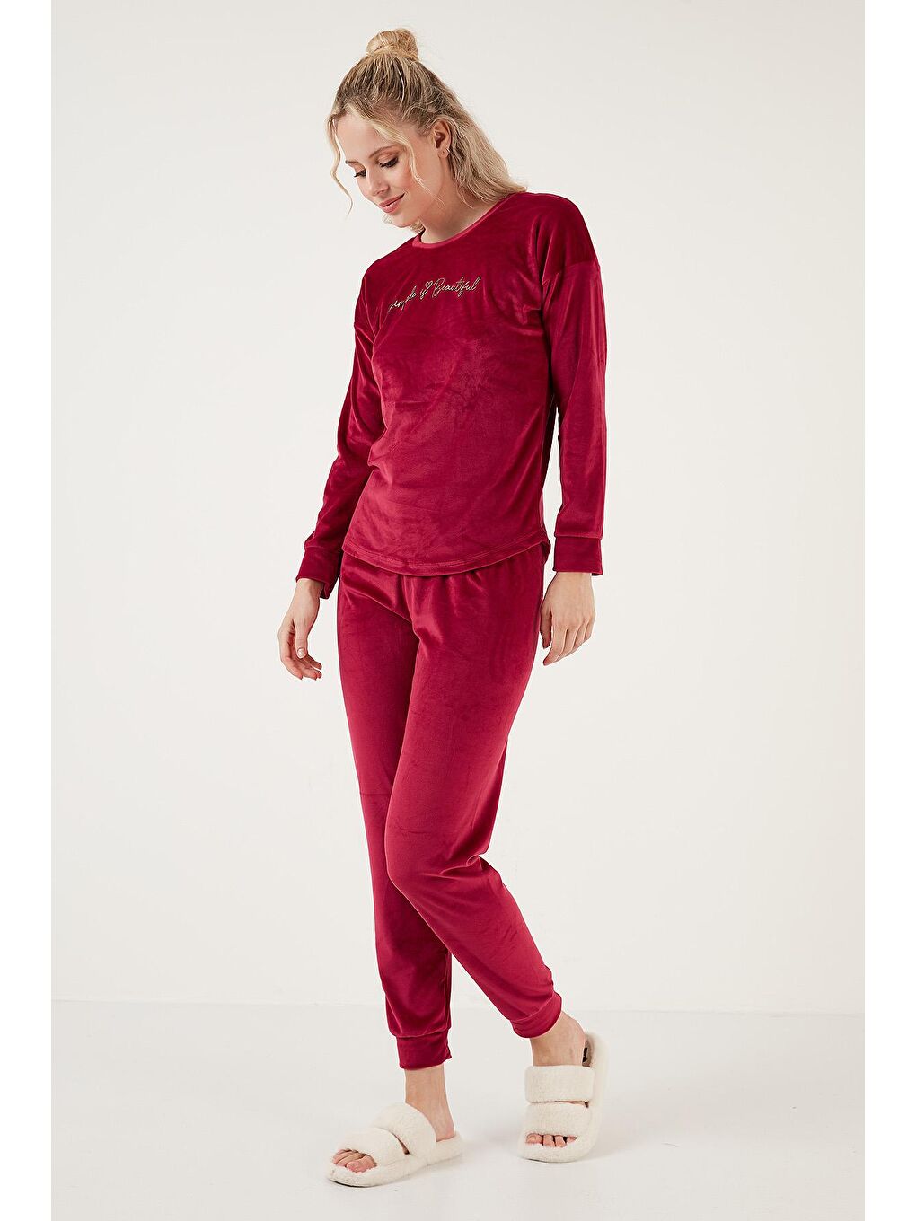 Lela Bordo Regular Fit Yumuşak Dokulu Kadife Kadın Pijama Takımı 6094200W4 - 1