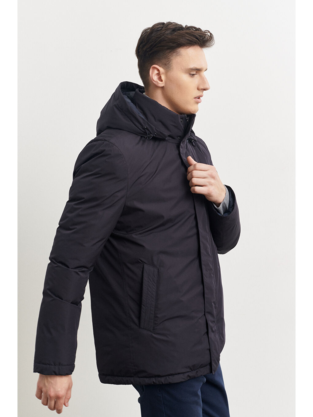 Erkek Lacivert Standart Fit Normal Kesim Yaka İçi Kürklü Kışlık Mont-5